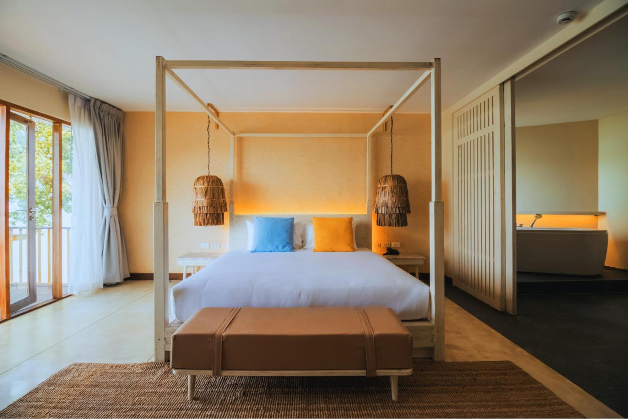Sea Sun Bed & Beyond Hotel หาดบางรัก ภายนอก รูปภาพ