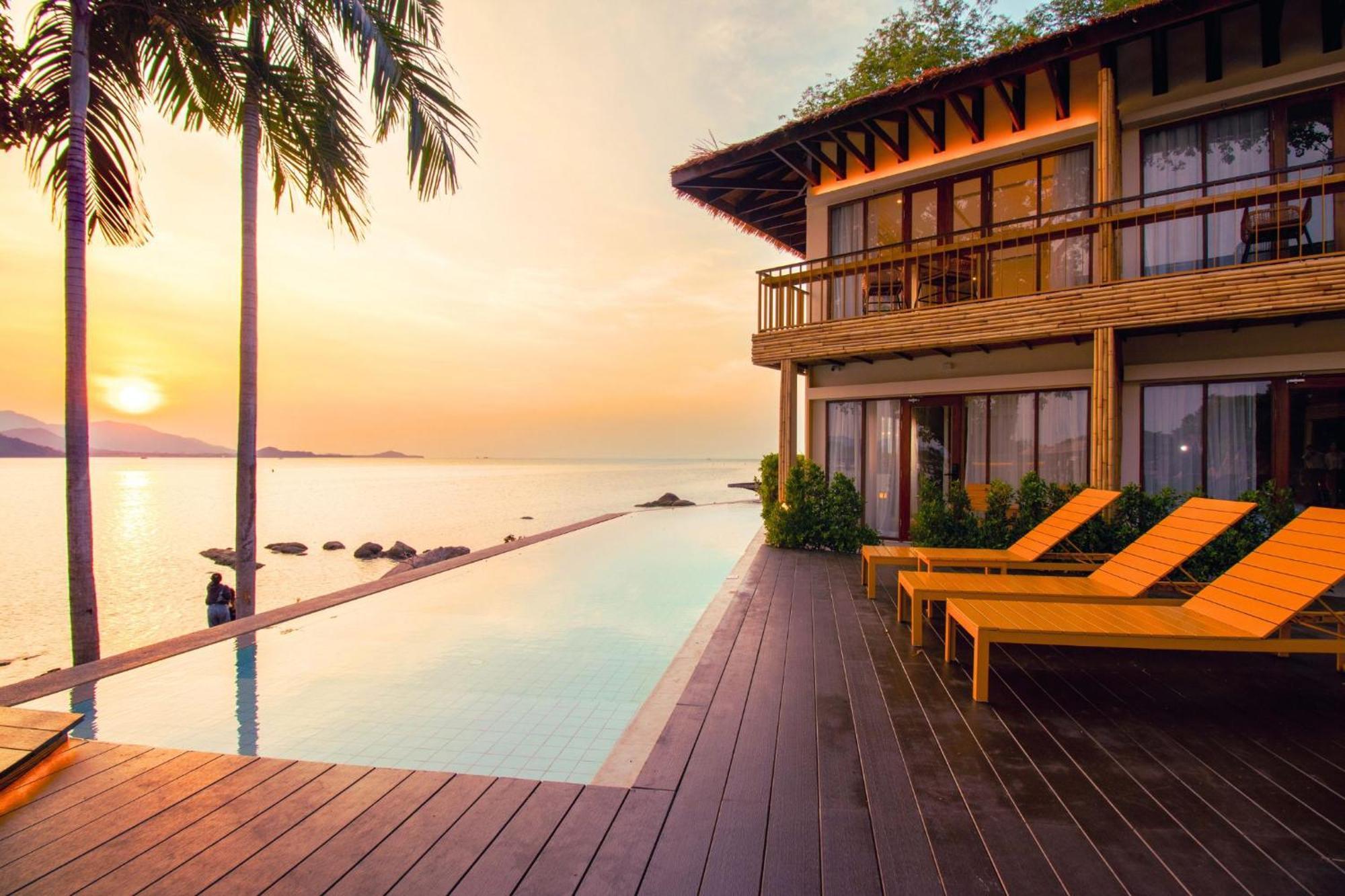 Sea Sun Bed & Beyond Hotel หาดบางรัก ภายนอก รูปภาพ